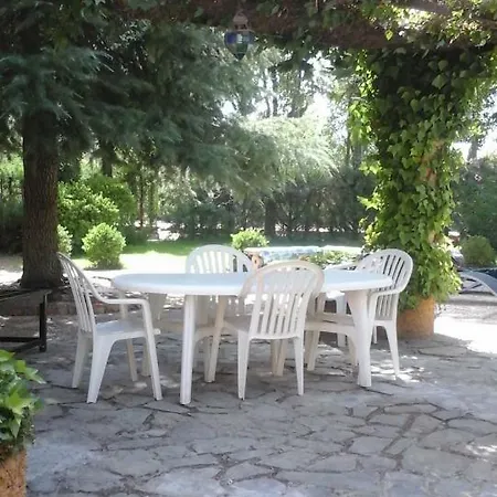 Chalet rural en La Mancha con jardin y piscina privados Tomelloso Esterno foto