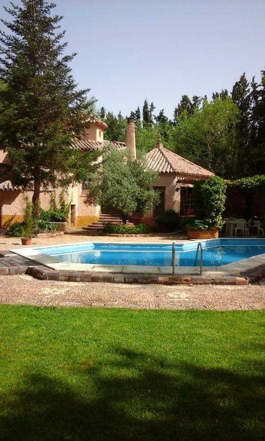 Holiday home Rural En La Mancha Con Jardin Y Piscina Privados
